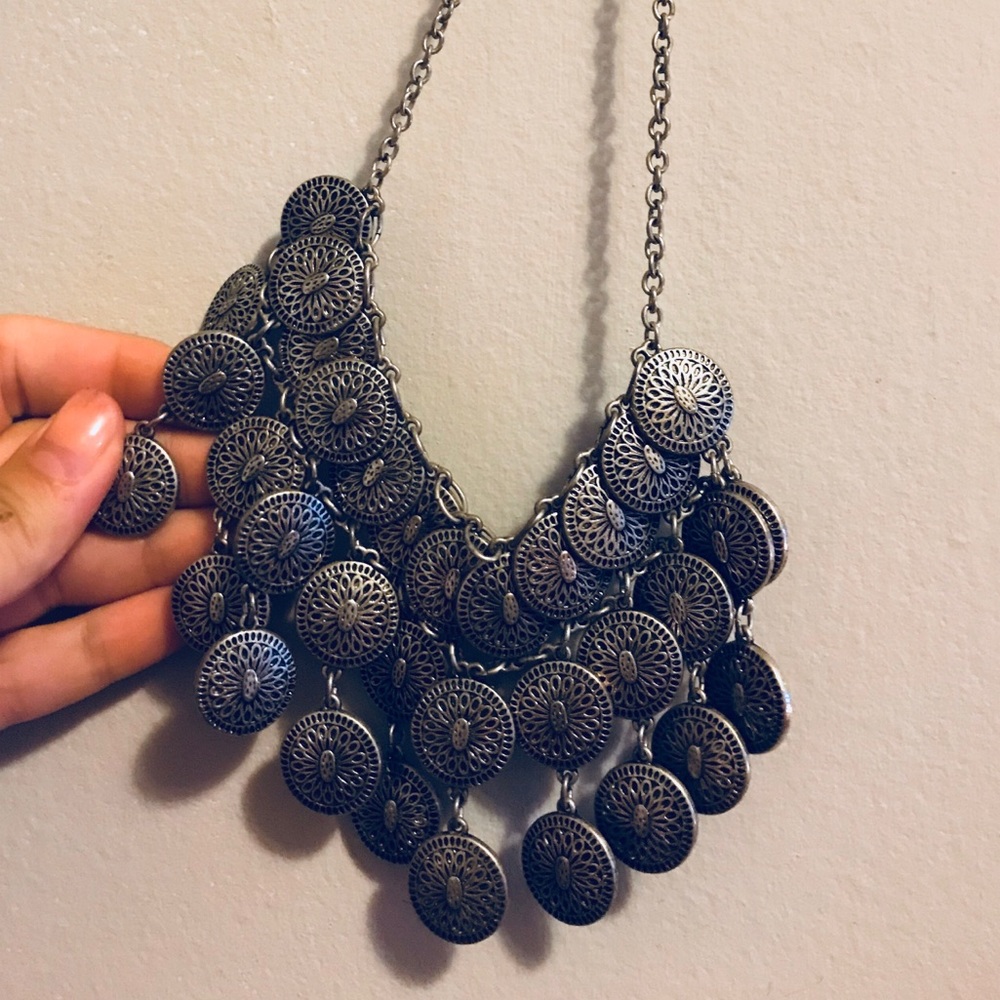 Medallion necklace